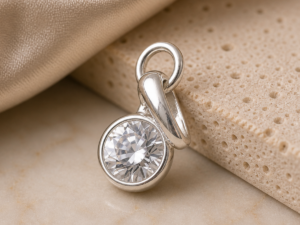 White Zircon (Diamond Substitute) Luxury Pendant